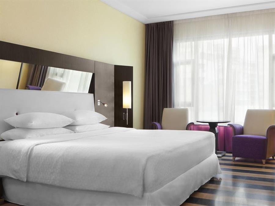 Four Points By Sheraton Le Verdun Бейрут Экстерьер фото